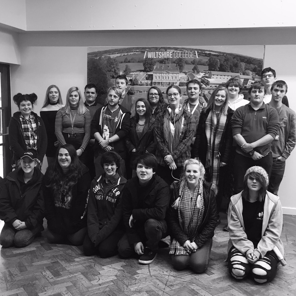 StudentLifeCH's tweet image. Today we  got together all the SU executives for each campus to give them some training in all their roles @WiltsColl #StudentVoice