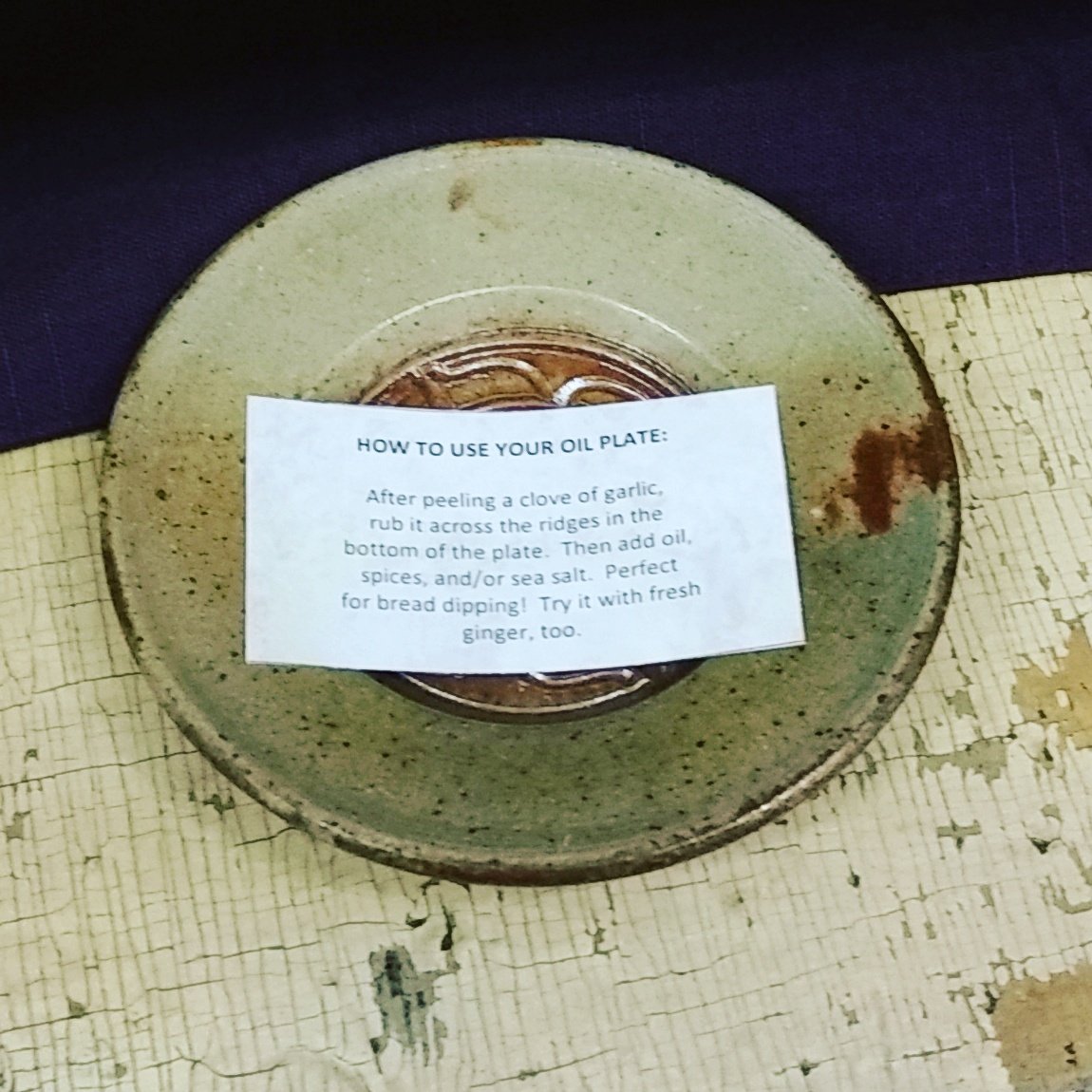 OliveOnBrooklea's tweet photo. Ever use one of our oil plates? They're great to use when having company over, and also make a great gift! #breaddipping https://t.co/ksZMoYi3CY