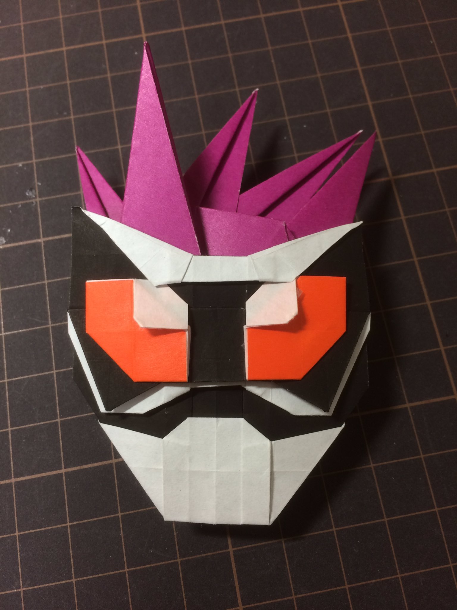 Doppen アプリ折り紙 おりがみエグゼイド改 パーツを単純にしつつ配置を変えてみました あまり慣れていない人が作ることを想定して髪部分も単純化したいですね 四枚めが前作です T Co 2ik3ruclzb Twitter Doppen アプリ折り紙 おりがみエグゼイド改 パーツを単純にしつつ配置を変えてみました あまり慣れていない人が作ることを想定して髪部分も単純化したいですね 四枚めが前作です T Co 2ik3ruclzb Twitter