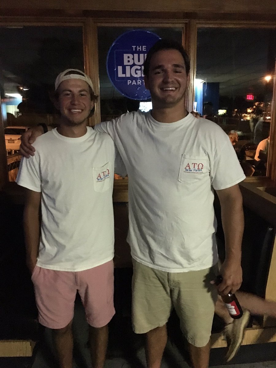 samaramaroo's tweet photo. Happy Birthday Dirty Dan,
Love Pinhead
#103 #primeplace #ATO #JimmyBuffett #103 https://t.co/kdUEwcK7e9