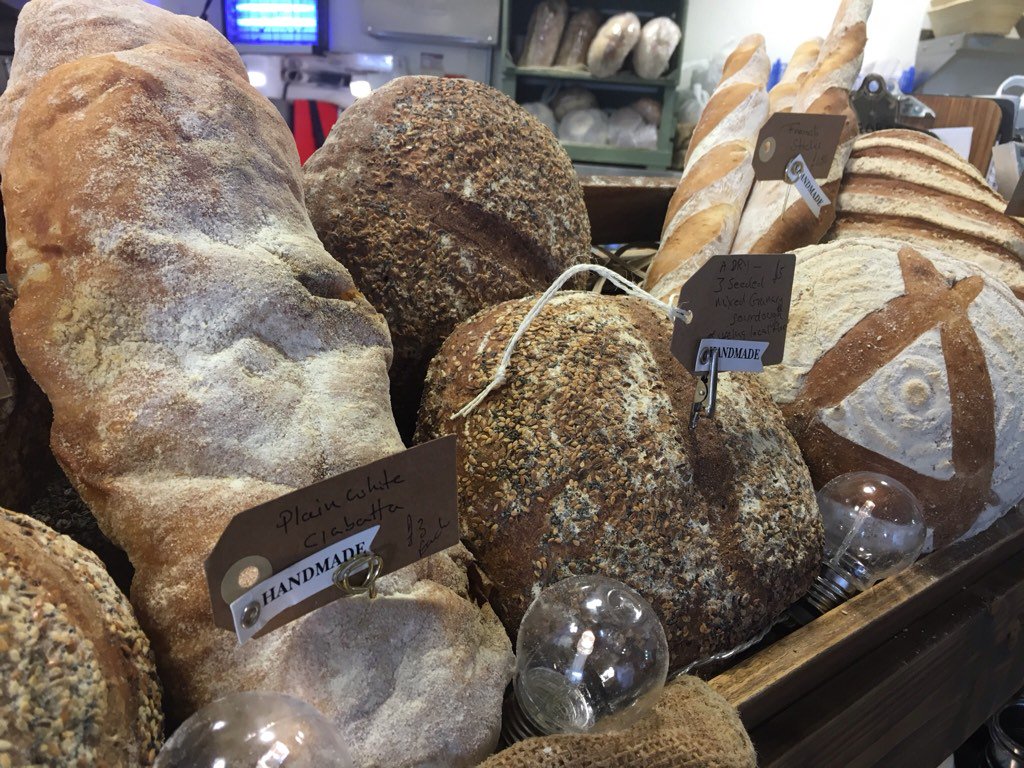 bloomskitchen14's tweet photo. #fresh #local #RealBread #folkestone #sourdough @folkstatus @lovefolkestone @fstoneherald @FolkestoneRT https://t.co/aq44fJTEvB