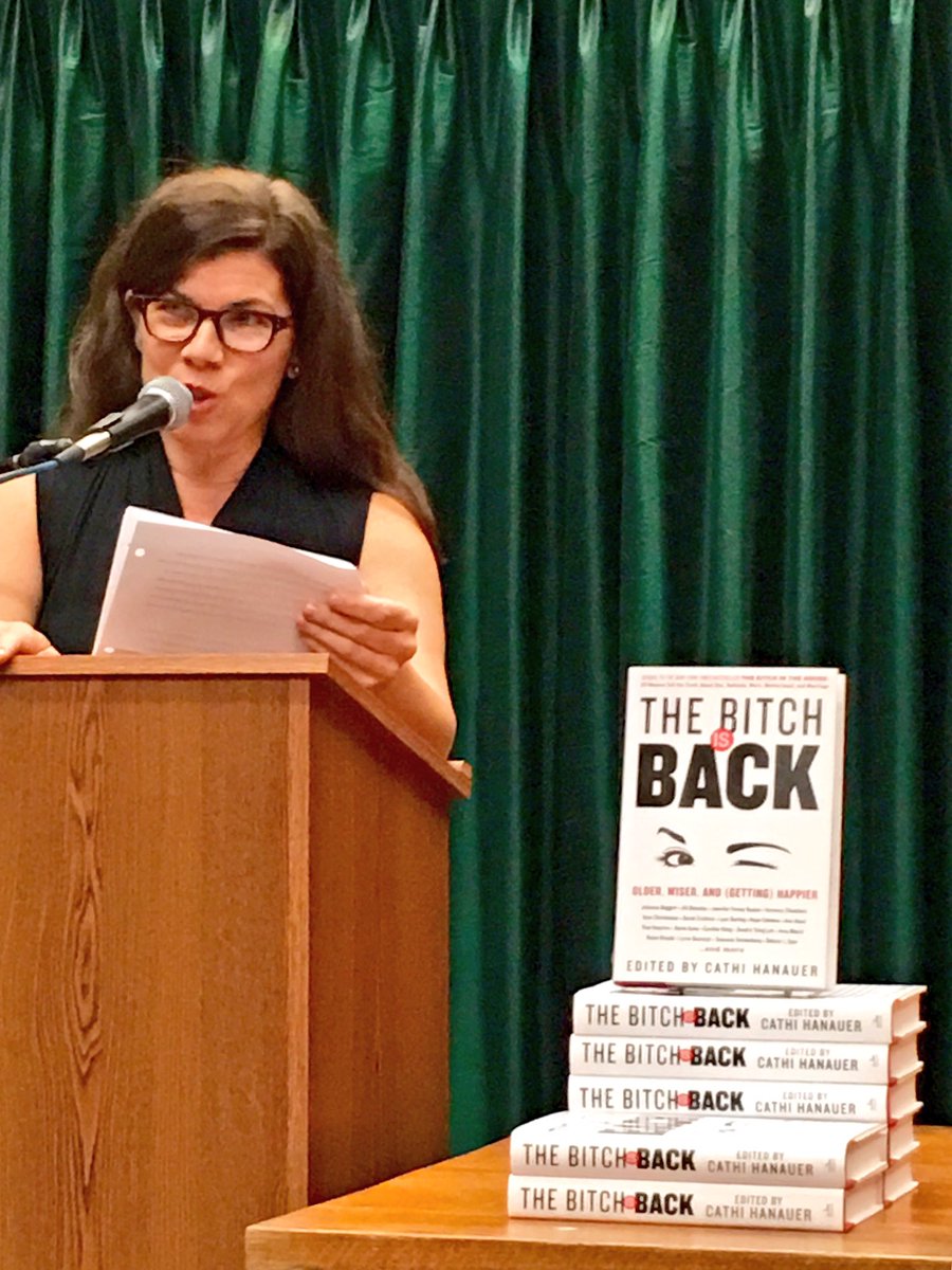AFLWMag's tweet photo. Bitches rocked the reading and then rocked the house. #TheBitchIsBack #BitchesForHillary #BitchInChief https://t.co/m2rTZiGnYY