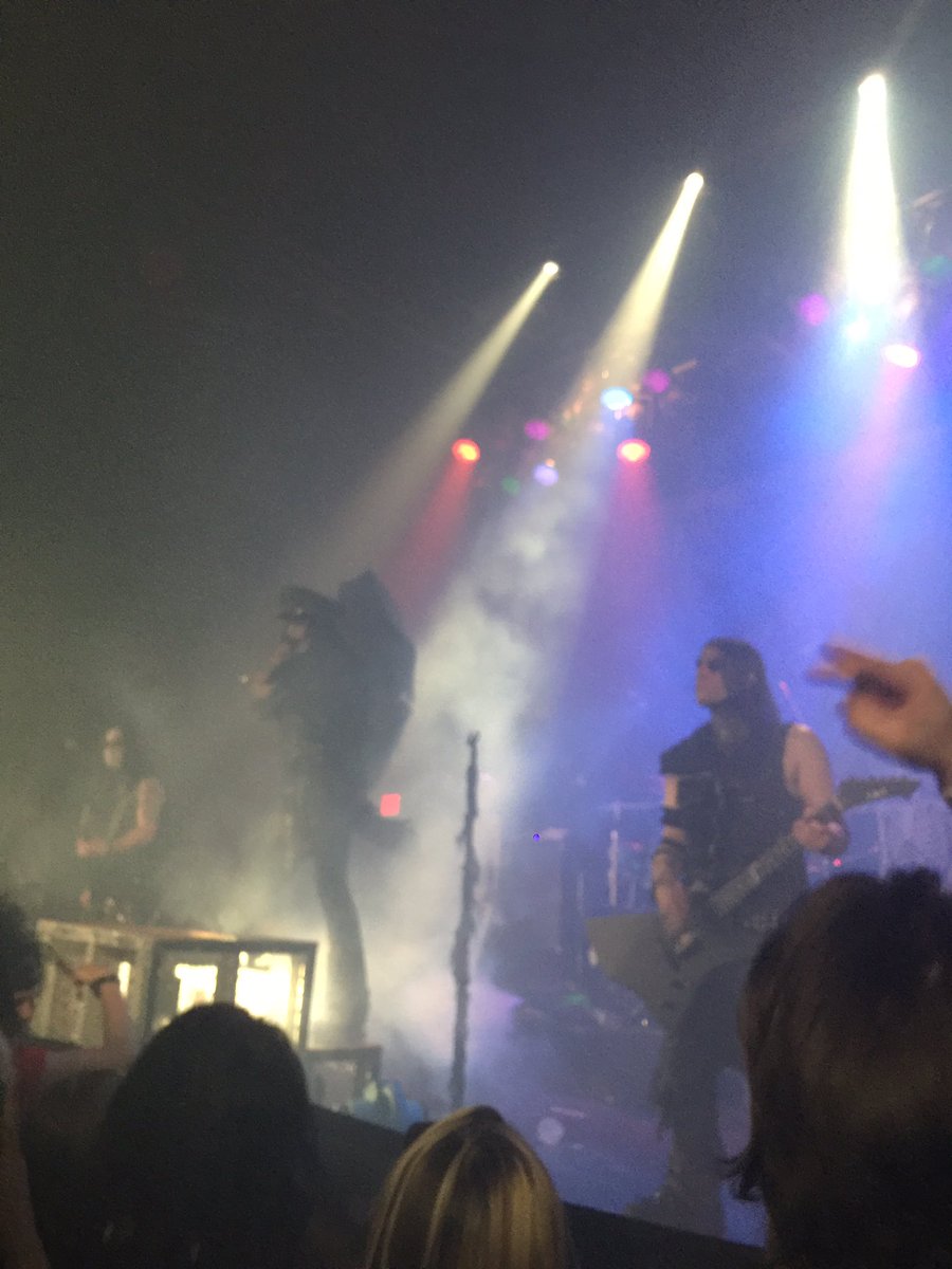 MHPrime's tweet photo. Lost a day of writing and a few precious hours of sleep but it was totally worth it. Wednesday 13 was amazing and one eyed dolls was awesome https://t.co/tyINNYcm2f