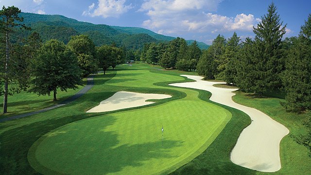 .<a href="/The_Greenbrier/">The Greenbrier</a> might just be America's coolest old-timey resort - bit.ly/2dPWyp6