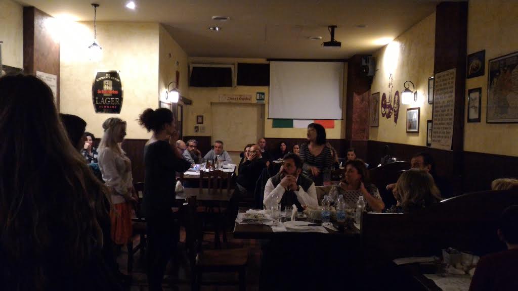 FoggiaCittaAper's tweet photo. Dal #Teatro à la carte al Libero Stato di #Zapoj: una “serie” teatrale al pub. Ieri, il lancio del @teatrodeilimoni https://t.co/eTlLAD9Vwb https://t.co/NkfCdtU83F