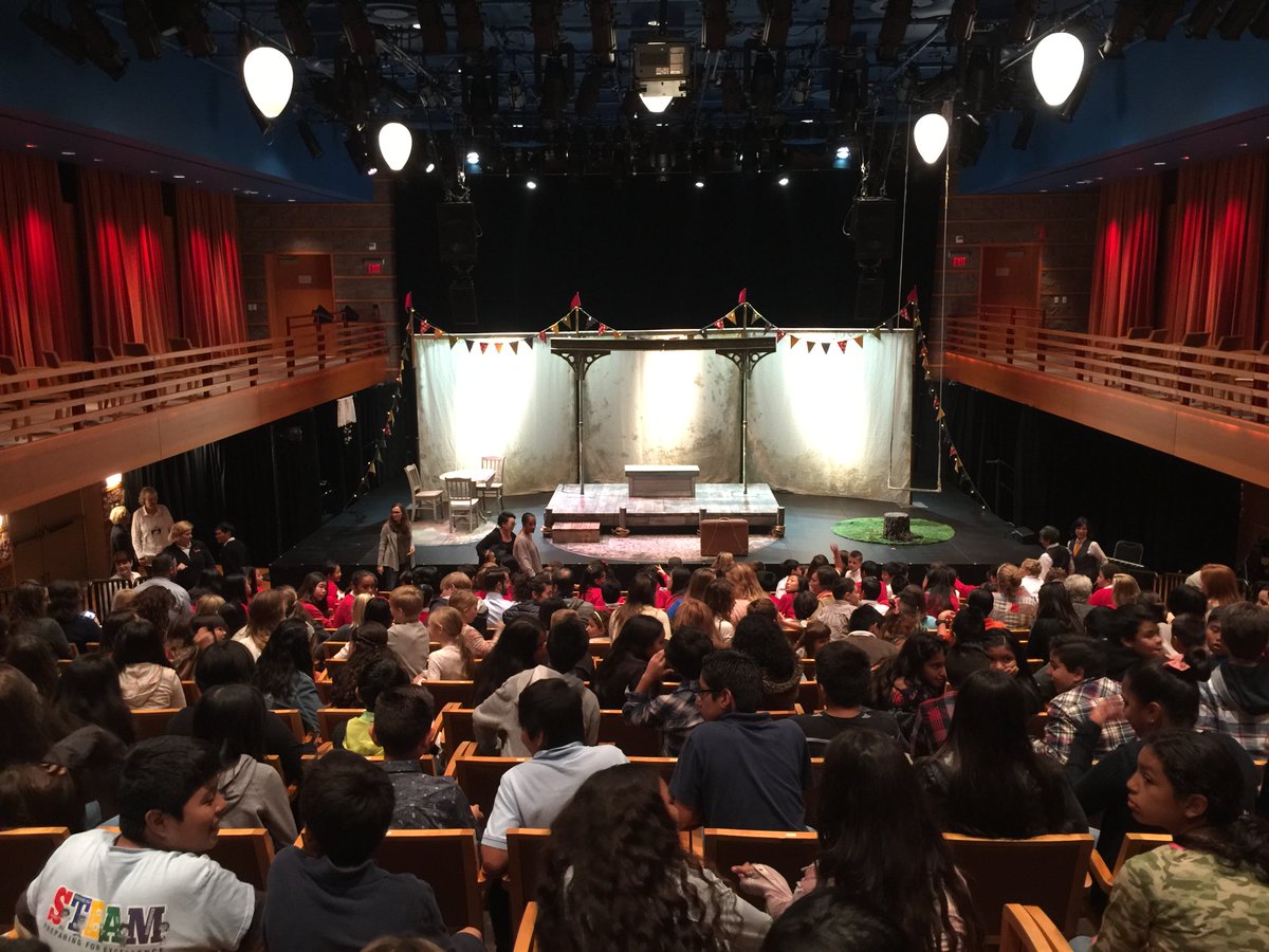 Jay24thstreet's tweet photo. @24thST proud to be performing #WalkingTheTightrope for hundreds of students @SegerstromArts this week. #ArtsEdRocks #TightropeOnTour https://t.co/BPA3SJoh4w