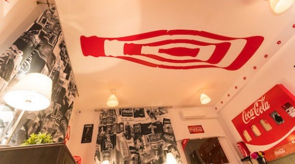CocaColaCo's tweet photo. The clock is ticking! @cocacolaromania fans have one hour to find bottles hidden in Coca-Cola Escape Room: https://t.co/tTzXBxQVjm https://t.co/IM0V66Fd0H