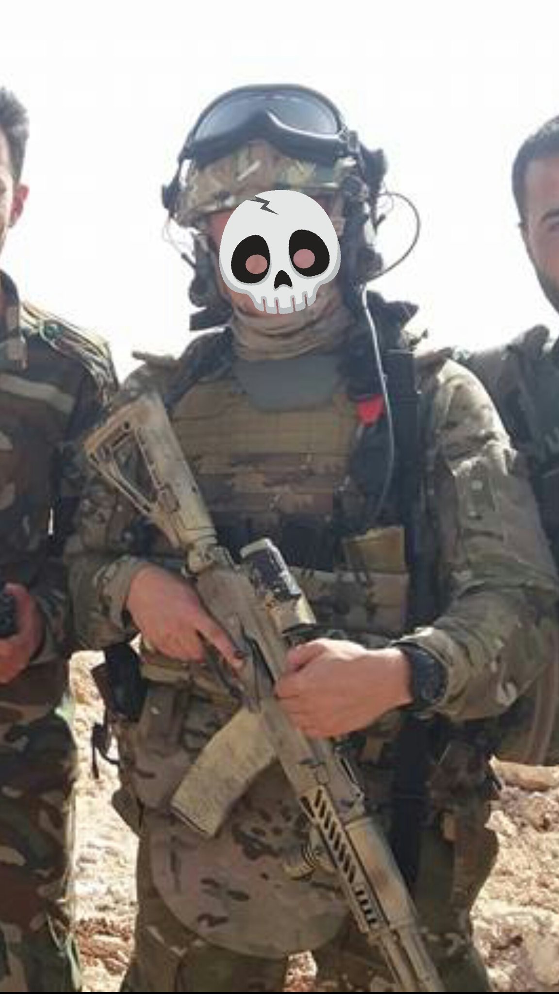 Cuvxrv-WAAEbtn4.jpg:large