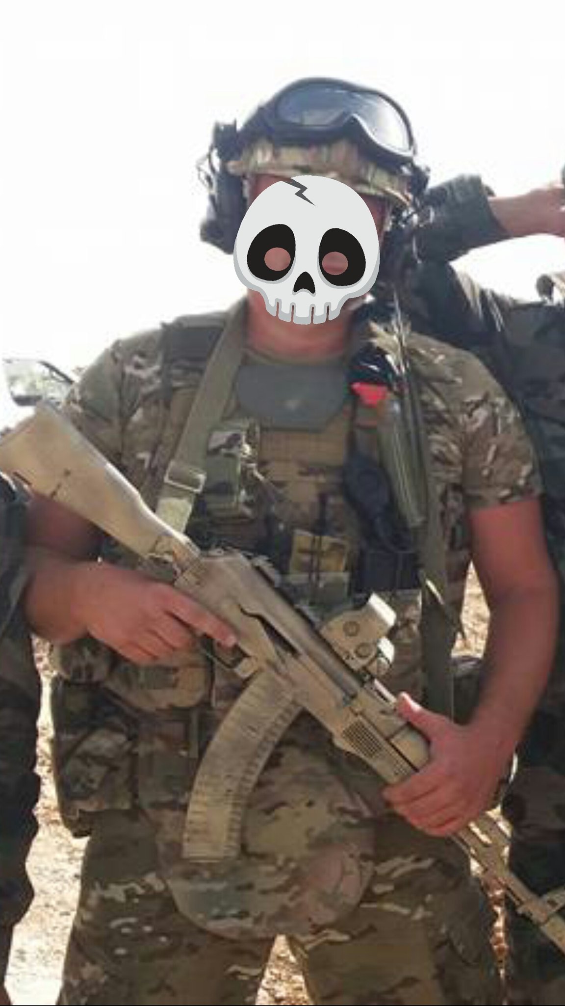 CuvxtK8WgAIZ1-S.jpg:large