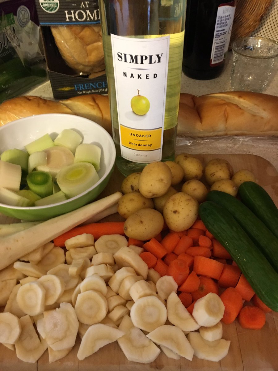 Van Gogh's chicken stew: Poule au Pot: leeks, parsnips, carrots, potatoes, unoaked Chardonnay.  #VanGogh #French #cooking #painting #food