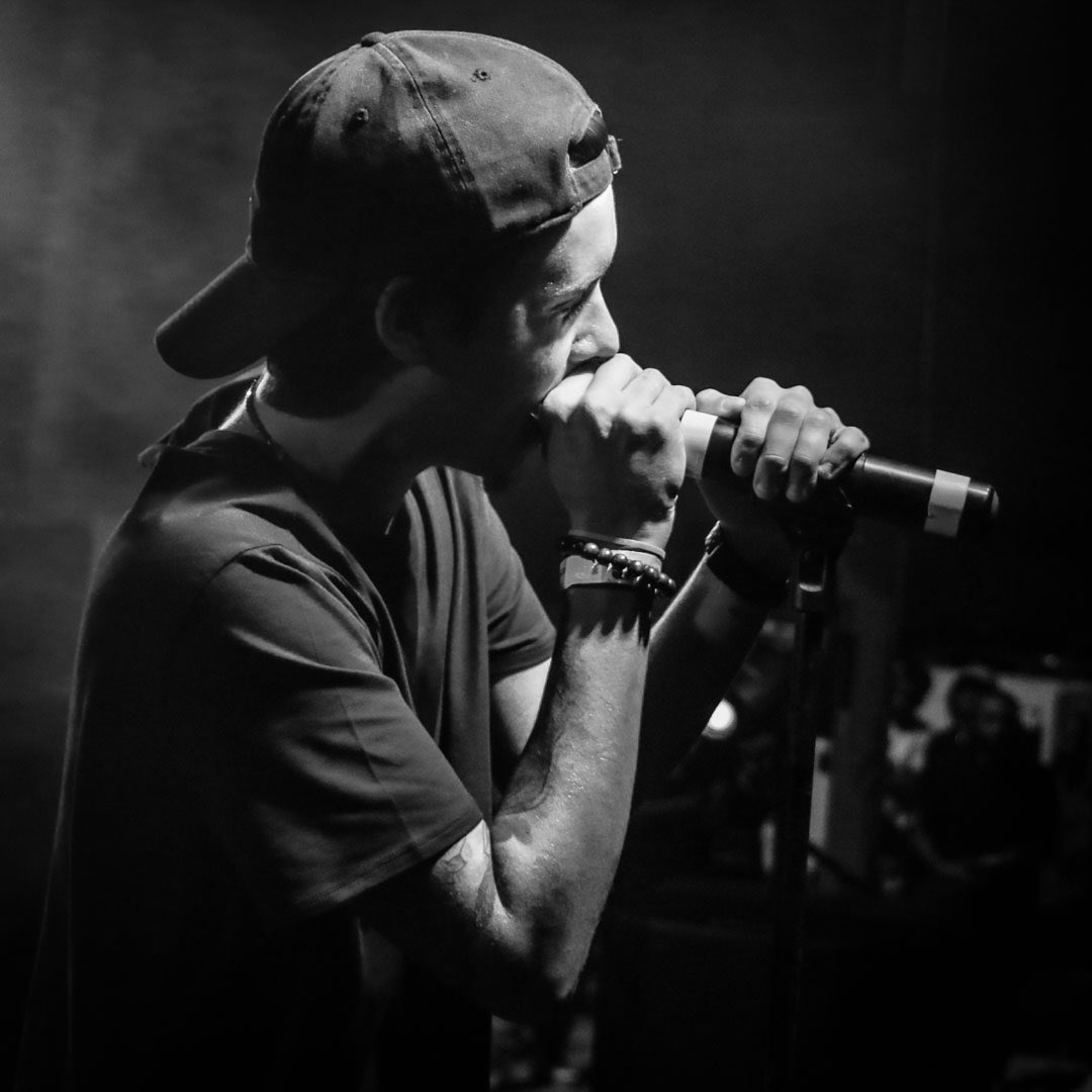 iCroswell's tweet image. @therealtwizz last night 🎤 #BatonRouge #gowhiteboygo