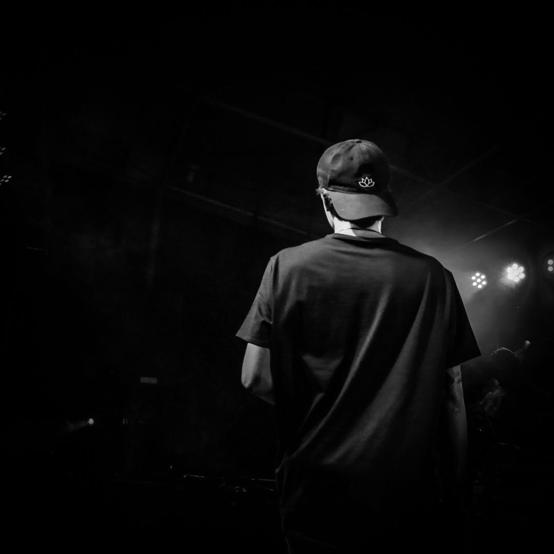 iCroswell's tweet image. @therealtwizz last night 🎤 #BatonRouge #gowhiteboygo