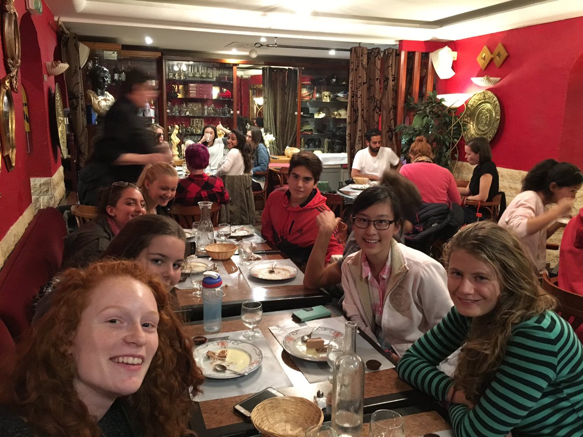 AhsFrance2016's tweet photo. Dîner à Nice https://t.co/A9xSuDrdaU