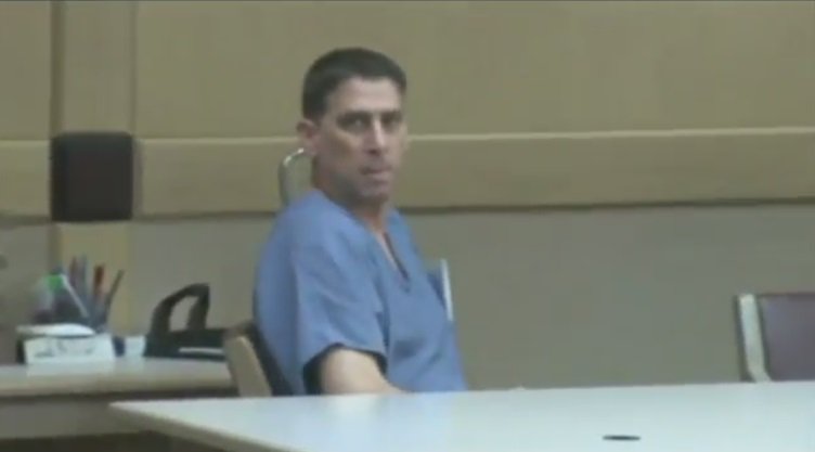 Accused #childsexualpredator David Solomon listens to alleged victims' testimony bit.ly/2dCQL4A?utm_me… https://t.co/liHjRSpVus