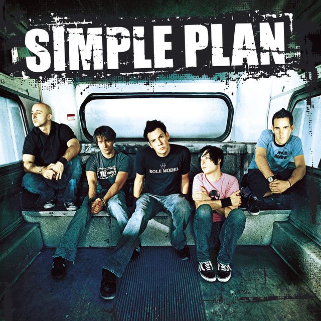 MusicEngaged's tweet image. #funfactfriday Did you know that @simpleplan consists the of the original 5 members that the band formed with? #musicengaged