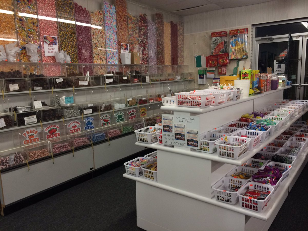 Outhouse Party Store (OuthousePartySt) Twitter