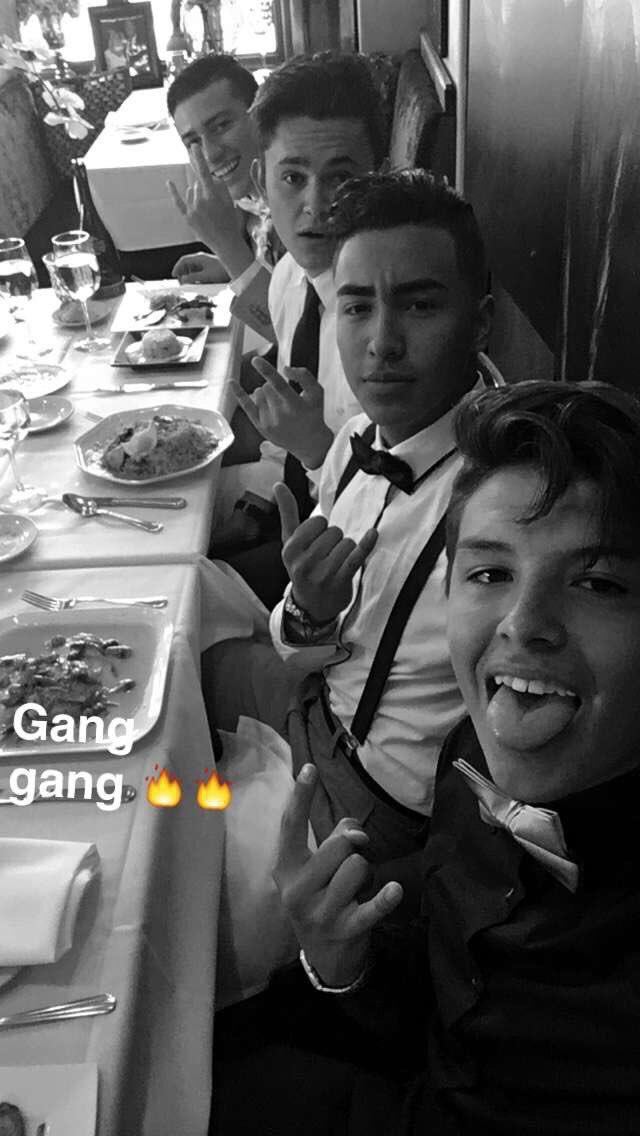 SergioGavito's tweet photo. TBT #squaf #lookingfresh @# https://t.co/aTELqwKdgl