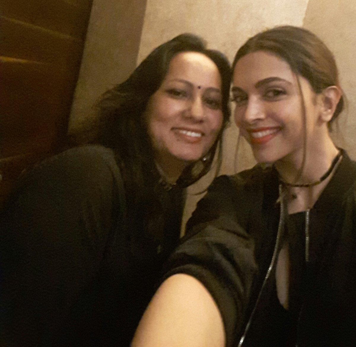 Rekhakhan_NBT's tweet photo. @deepikapadukone you are super fantastic in #xandercagereturns #xxx3 best of luck 🌹🌹 @DeepikaPFC @DeepikaHolics @nehav_NBT @Vaniileo https://t.co/Izo1iMysSh