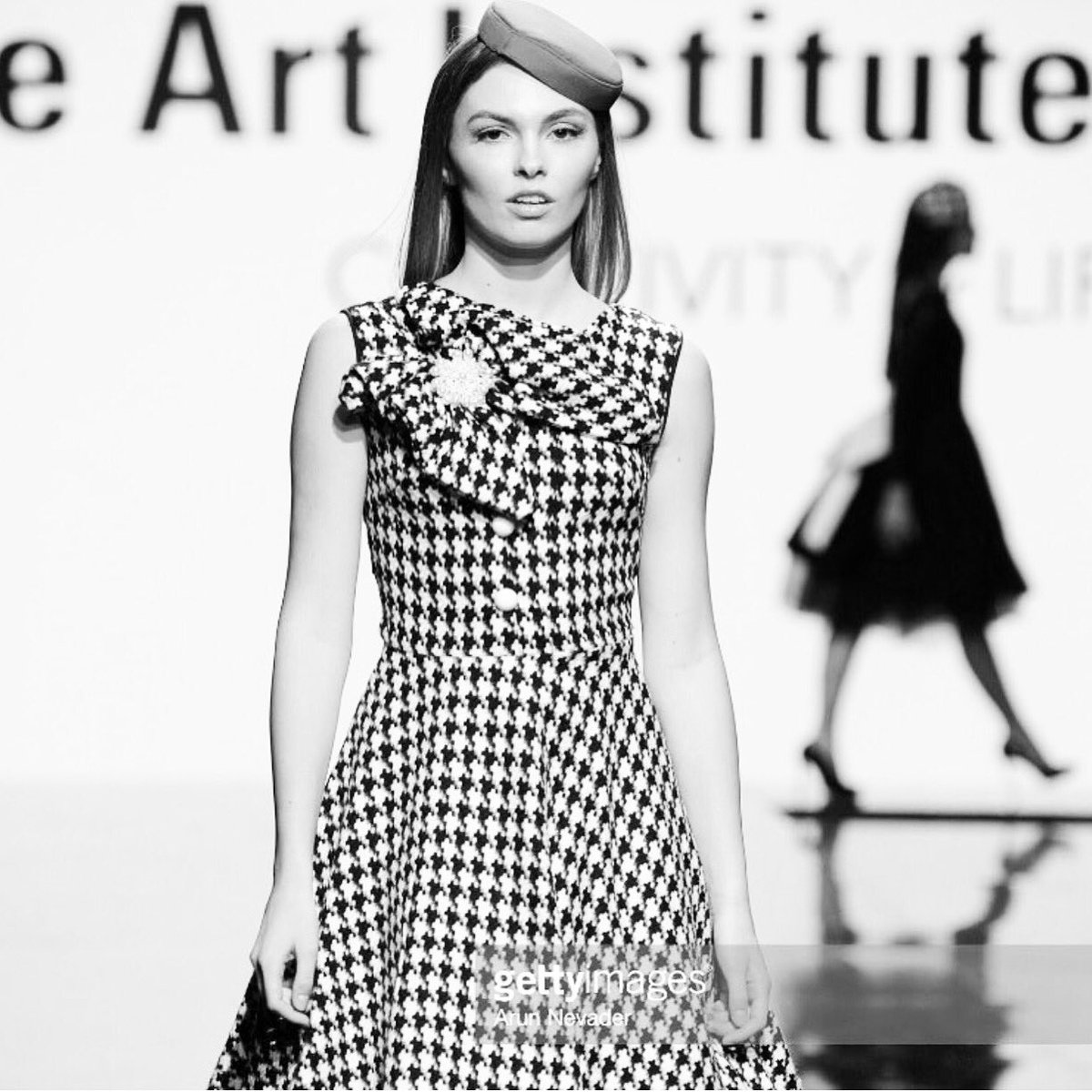 roseeandbabee's tweet photo. #lafw2016 #artofhearts #fashionshow #roseeandbabee #Hilton Beverly Hills#vintageinspiredbrand #houndstoothfashion photo credit @anevader https://t.co/t6OTpxA8jC
