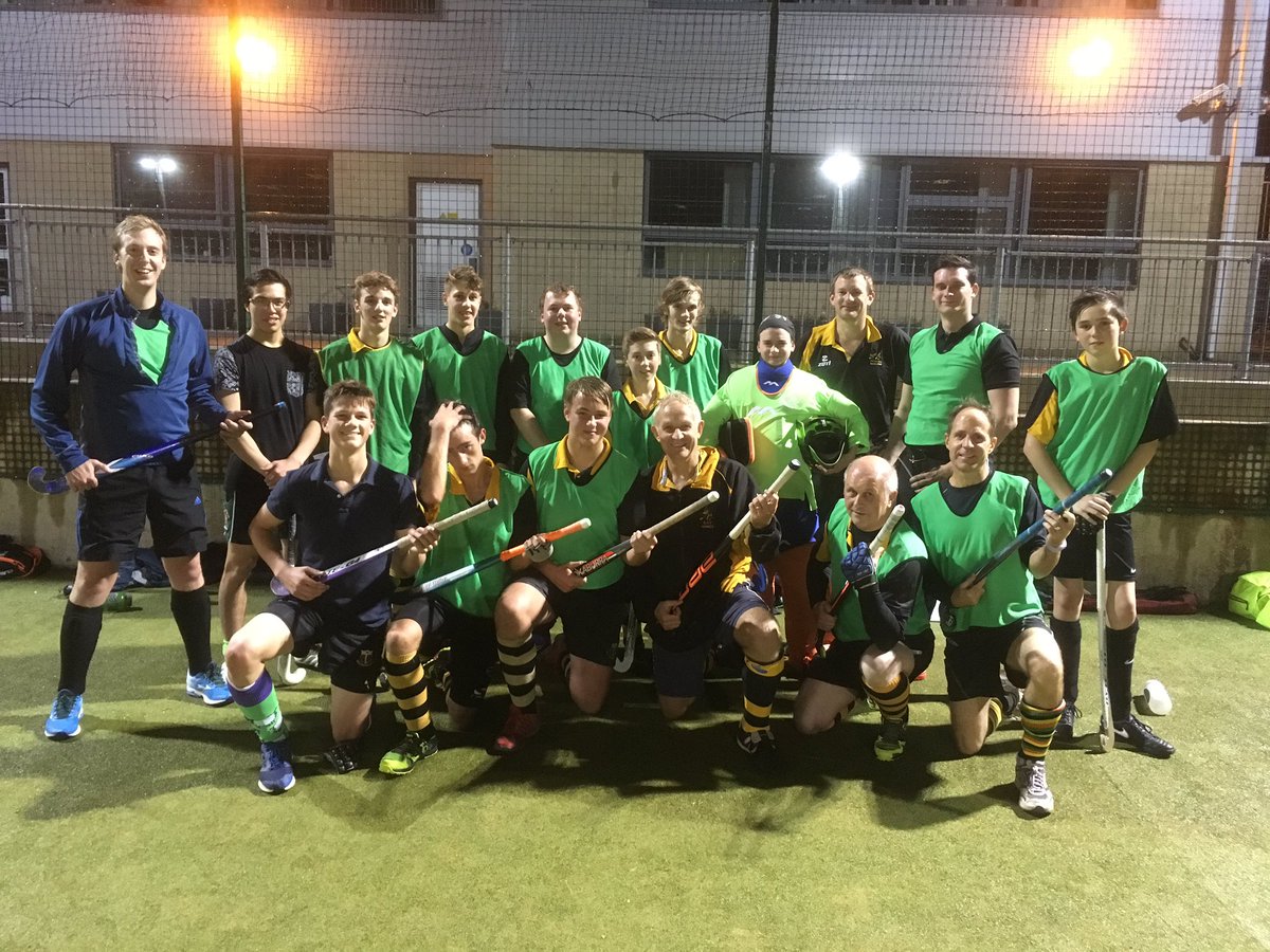 ECVHornets's tweet photo. 1st run out for the men's 4thXI/Development squad, playing @TeignHockey #fridaynighthockey @DevonHockey https://t.co/DJVEsNxbIN