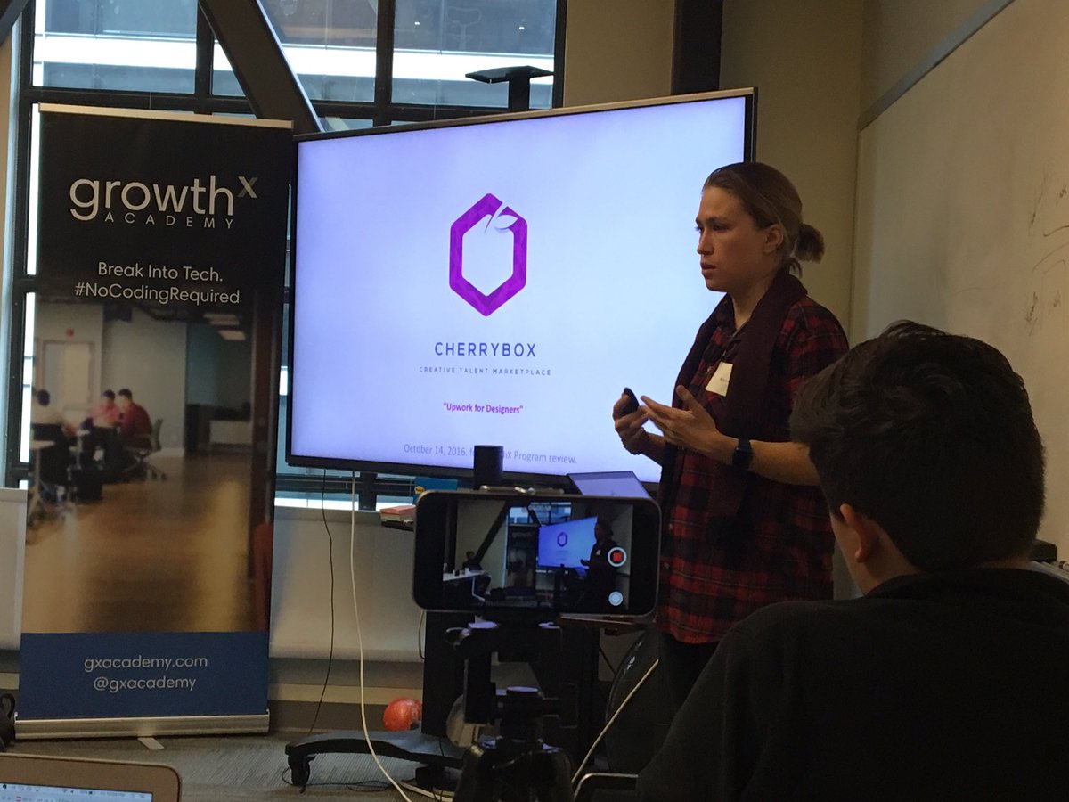 adamwaldsf's tweet photo. Anya w/ Cherrybox shares her amazing company w/ #StartUpHELLpWeek. Thanks Anya, Cherrybox is a fantastic product! @GXAcademy @Cherryboxclub https://t.co/UBNouuWomj