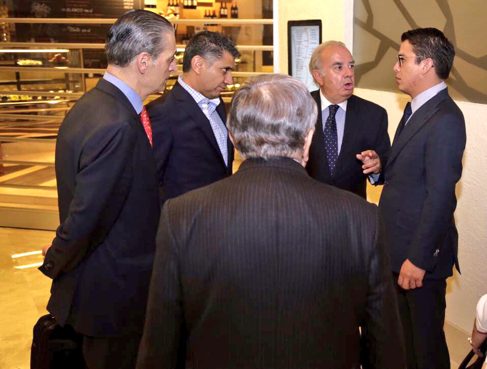 gerislas's tweet photo. Grata reunión con el historiador y periodista José Varela Ortega, nieto del filósofo @ortegaygassett quién hoy preside esta fundación 🇲🇽🇪🇸 https://t.co/pLoxrxXrmU