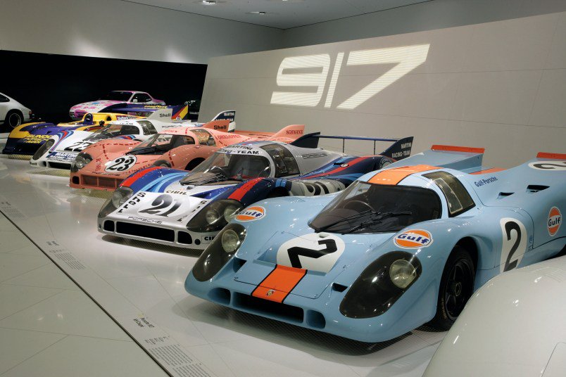 CarBuildIndex's tweet image. #AutomotiveMuseums carbuildindex.com/21641/the-huge…