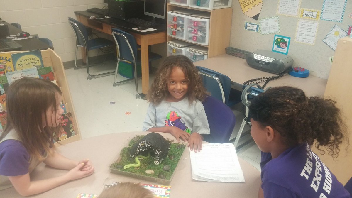 rweihe212's tweet photo. Learning about diverse habitats in 2nd grade. Students presenting habitat projects to their classmates. @FarmerDragons https://t.co/pEmmU5fPbG