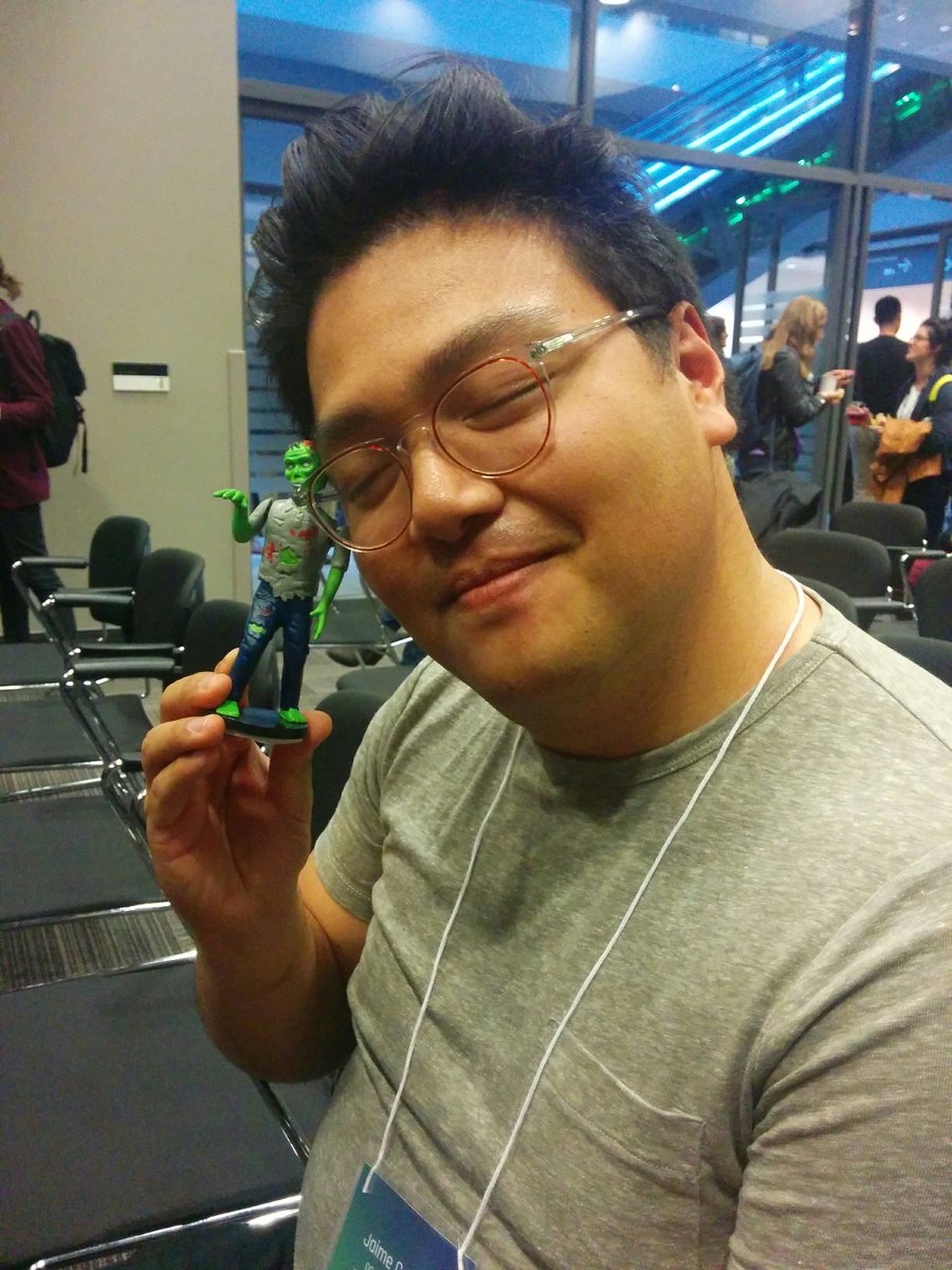 AlbertaCoLab's tweet image. Bonding with my bud/agent @j_calayo at #RSD5. He's hooking me up with a cameo in the forthcoming #CoLabAB #foresight  field guide. #supastar