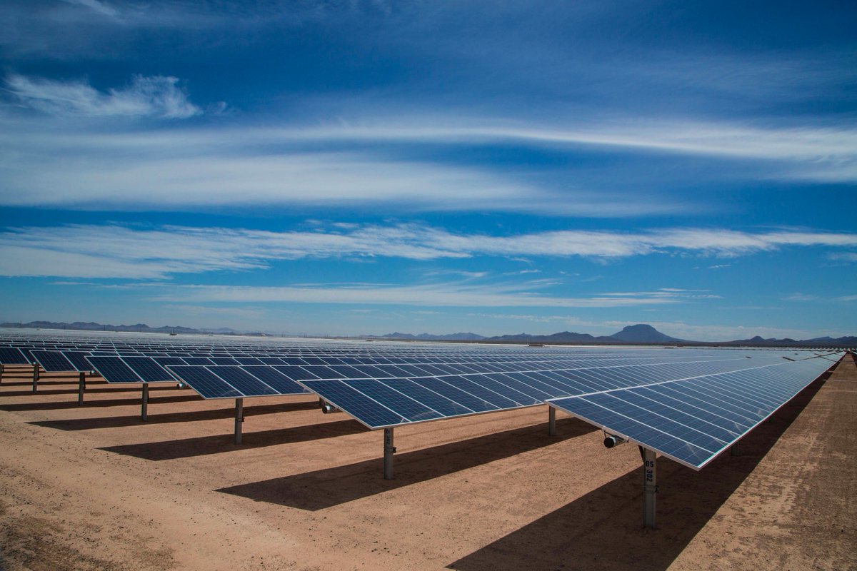 ENERGY's tweet photo. BREAKING: New #solar plant to power 14 @USNavy installations in California ☀️ https://t.co/h5NYPQXTDA #EnergyActionMonth #ActOnClimate https://t.co/oOK9BgMRqX