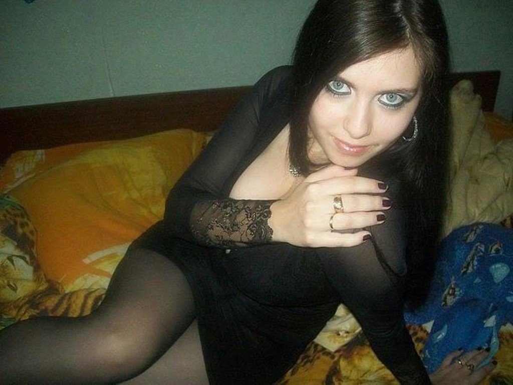 Esra büyüksever (@ateslibakiream) on Twitter photo 