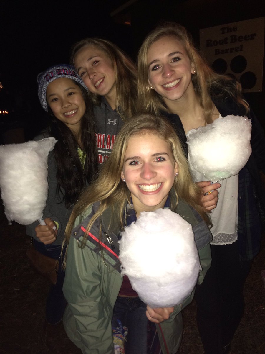 GaudetPiper's tweet photo. Hbd to these pretty cool twins!! Hope u had a gr8 day❤️❤️@erinmoloney8 @Shannon_m28 https://t.co/dPVwBdI0Zk
