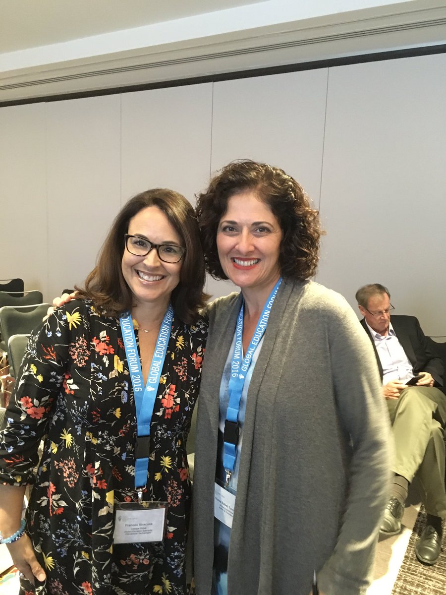 So honored &amp; happy to finally meet Homa f2f! You truly inspire! @growingupglobal 👏🏼🌎☺️ #GEF16#trendthepositive