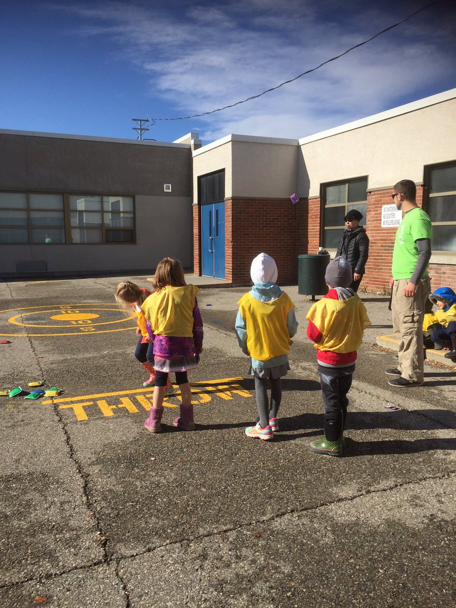 AltadoreSchool's tweet photo. Playground games explored with the help of YMCA experts. Thanks Y! https://t.co/NRerGUKF7h