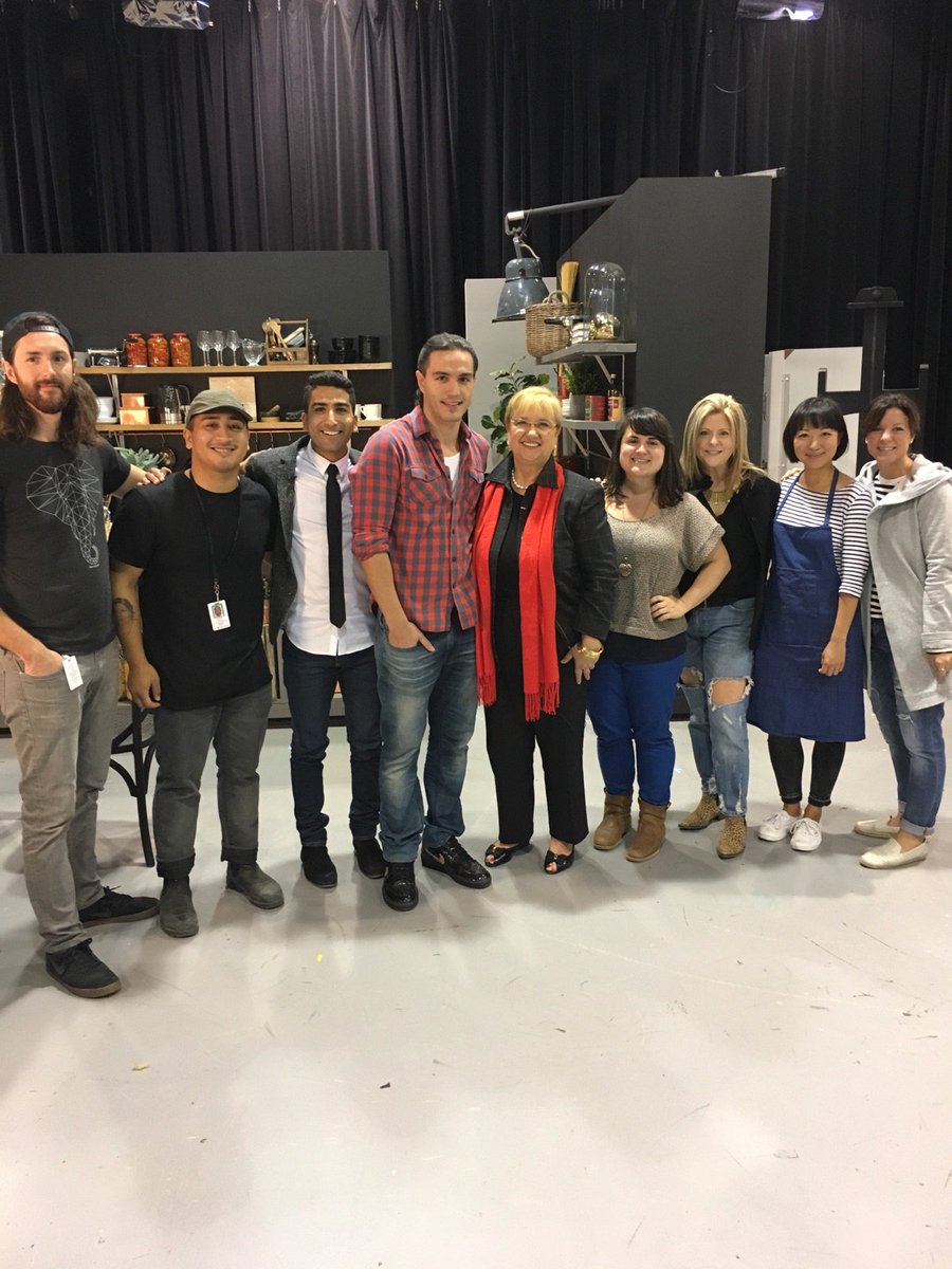 CBCTheGoods's tweet photo. Chatting and eating today with the one and only @LidiaBastianich on the set today! More from Lidia is coming soon! #CBCTheGoods https://t.co/ubUs4A5rsG