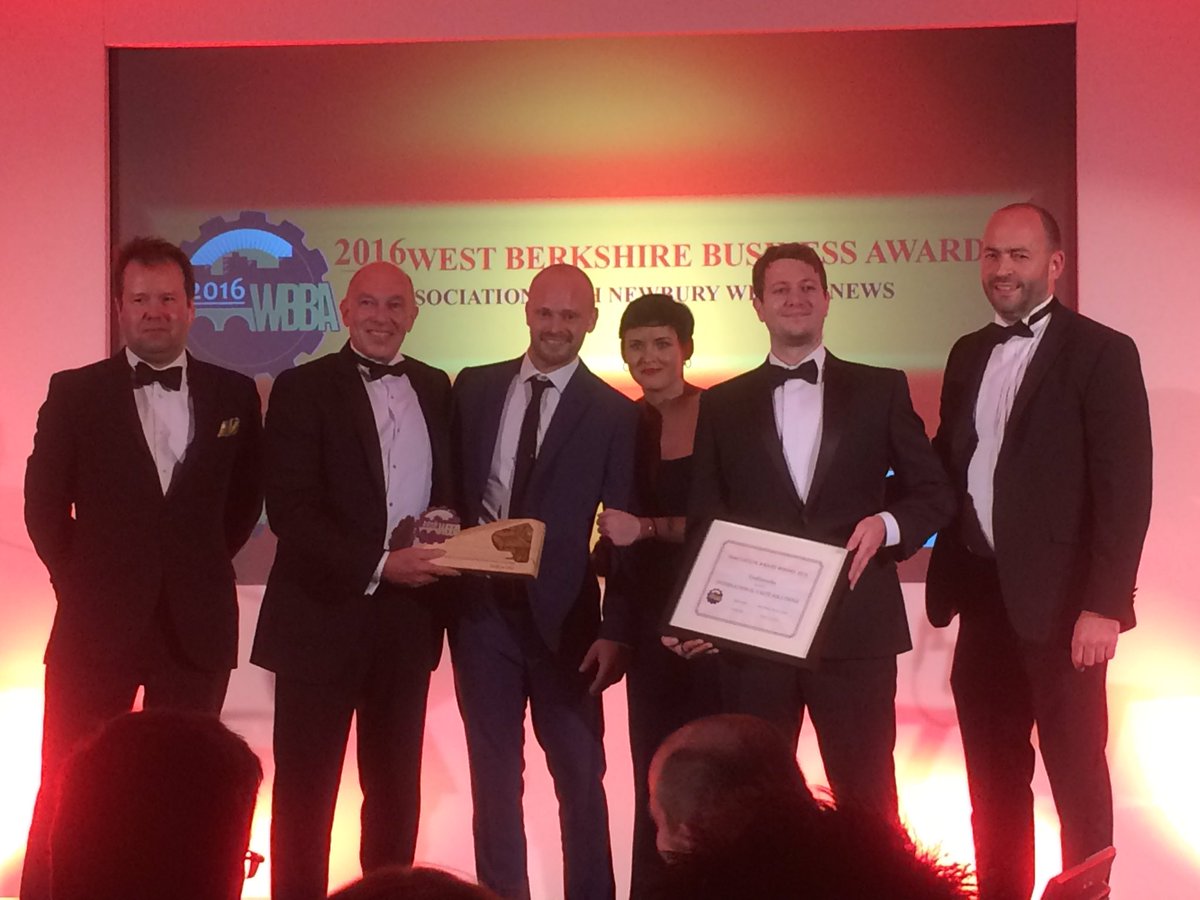TruGreenNewbury's tweet photo. A winner on our table @Trellis_Works #WBBA2016 https://t.co/HaLUQ2L3As