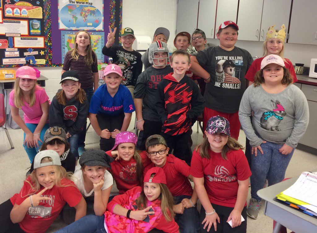 4T Hat Day😀❤️
