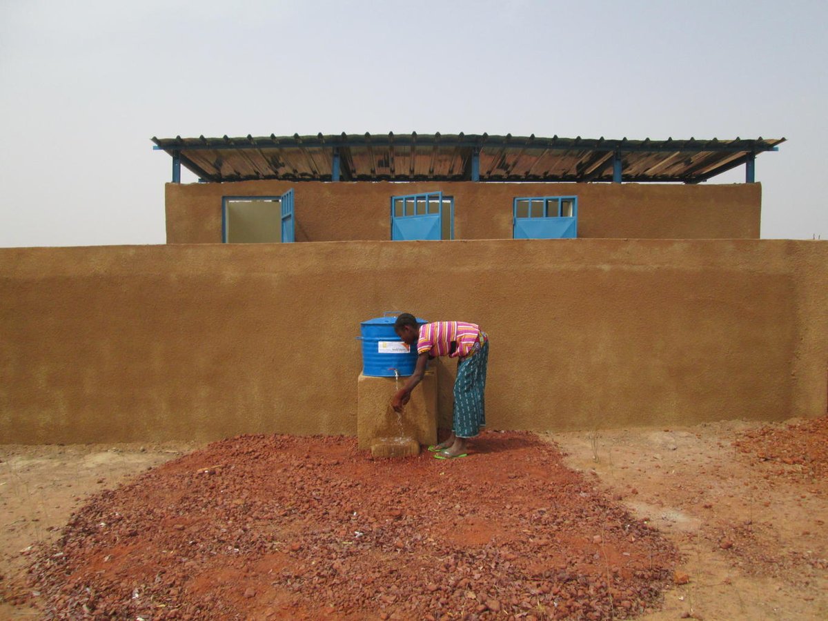 UPickVG's tweet photo. RESULT! The clean water tap and bathroom in Mali funded by our 2014 @charitywater campaign is now complete! https://t.co/gKJgB9rzXA https://t.co/BkdLhUBara