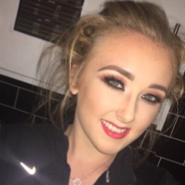 NickyMcDon's tweet photo. Client selfie @MACcosmetics @UrbanDecay @Illamasqua @maybellineNYUK @ZoevaCosmetics @realtechniques @NARSissist @MorpheBrushes https://t.co/g7pPAJElTJ