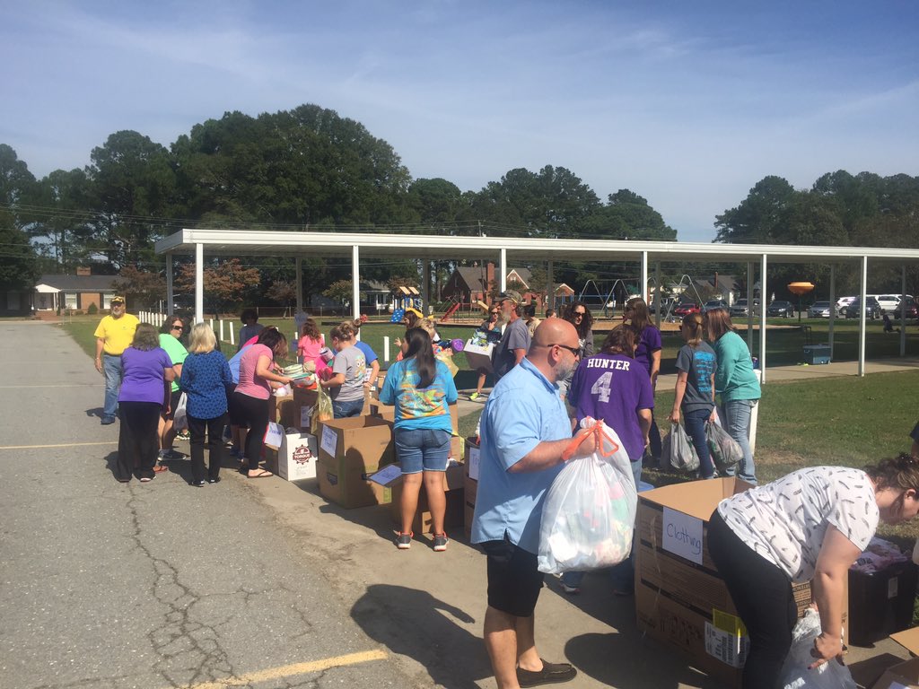 Shining STARS helping our neighbors!!!  Bless each of you as we bless our children!