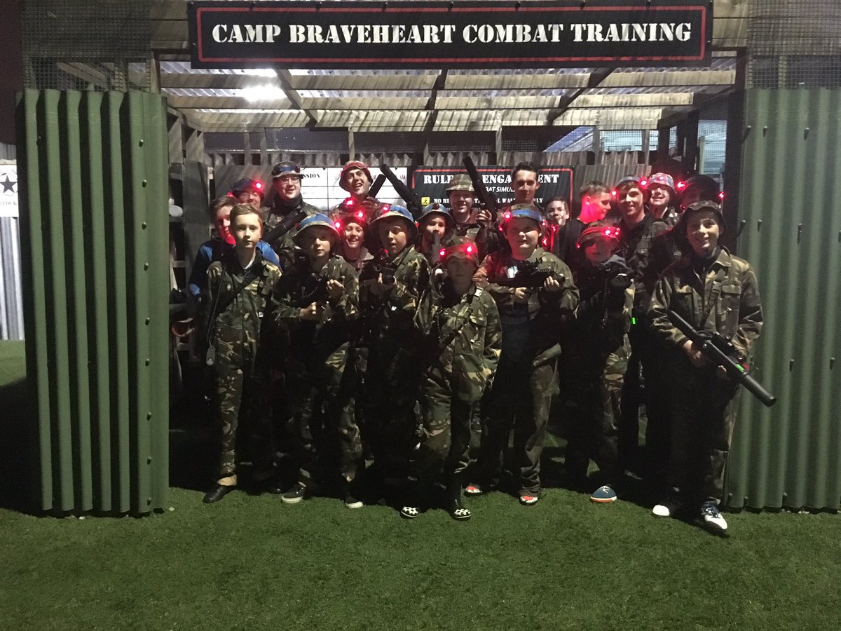4thCarlukeBB's tweet photo. Just returned from a great evening @CombatCityUK with the Company and Seniors! #somethingdifferent #boysbrigade https://t.co/pLkCzaF7Yn