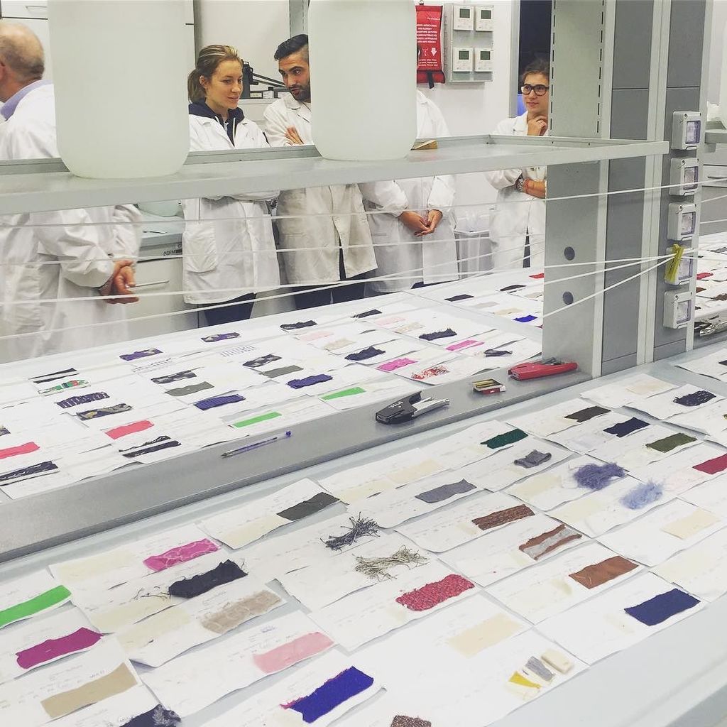 MarcoBadiani's tweet image. Fabrics ready for tests @ New #buzzilab #textile #qc #fiber #Prato ift.tt/2epQ0Rc