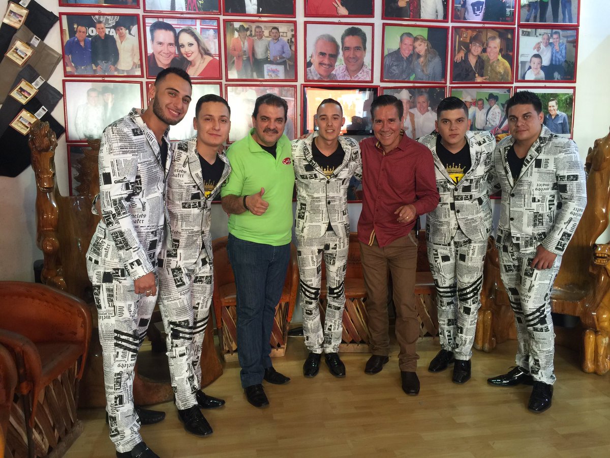 lospotrillosmx's tweet photo. Nuevo Imperio MX con @GuillermoCoss  @GaldinoSl en @lospotrillosmx https://t.co/6ICCGKnUZB