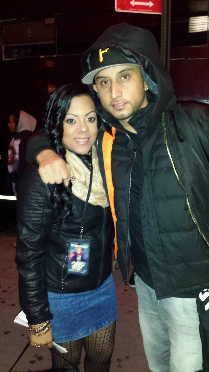 juju_TeamDolla's tweet photo. Happy Birthday @DRESINATRA ππ₯π #fbf #intoodeeptour #nyc #irvingplaza https://t.co/sBDd4Bx0qu