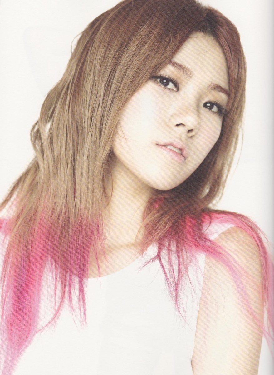 lizzypics's tweet photo. first love era ♡ https://t.co/uJ0uNT9uA8