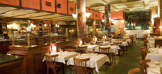 alacarteMidwest's tweet photo. .@SardineChicago is the #French darling of #RandolphRow! Check them out for #alacarte2016! https://t.co/b3cyNUrJkY https://t.co/VUx47L6aTm