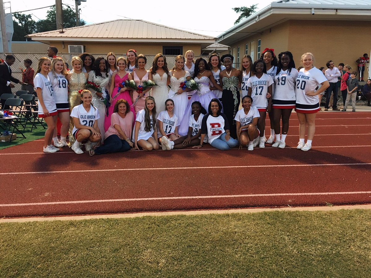OleBrookCheer's tweet photo. We are so proud of this group of young ladies! https://t.co/c7AyPf9ugi