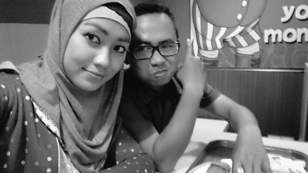 dd_Rahayu12's tweet photo. Senyum tawa ku dan bahagia ku (kamu)..... https://t.co/0ZBpONL3bv
