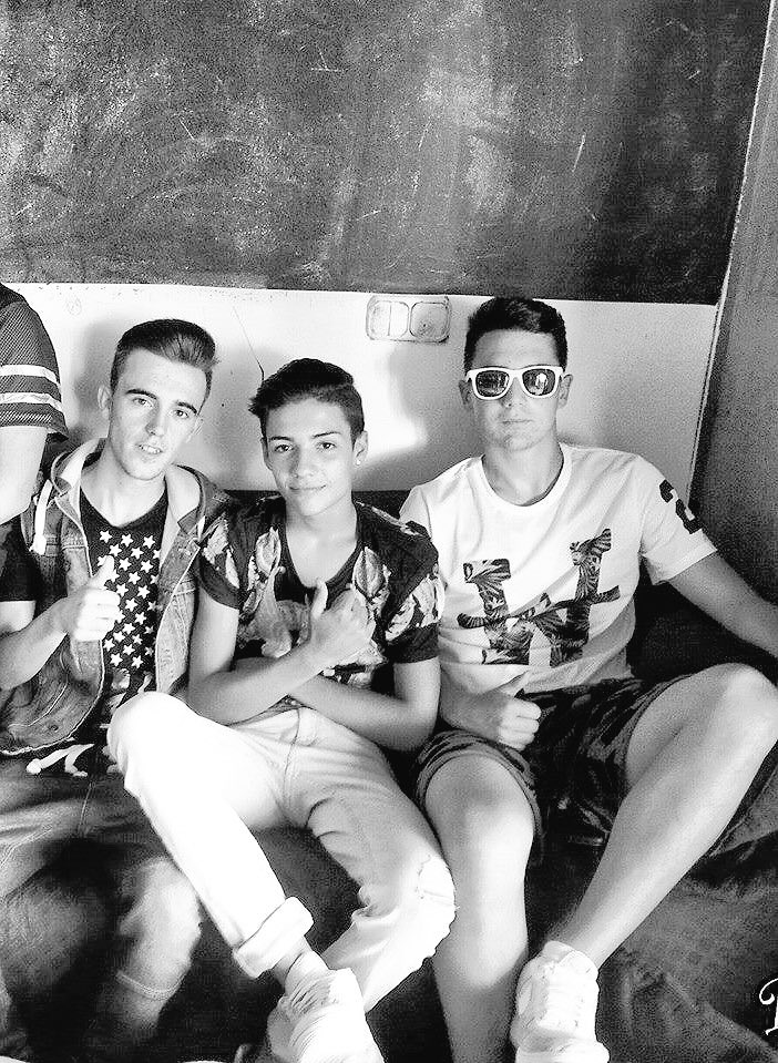 NanoGonzalez97's tweet photo. Shits desde siempre jajauajajajajajajajaja @davidedamato2 @fersolanoweed https://t.co/gZGDp8cePk