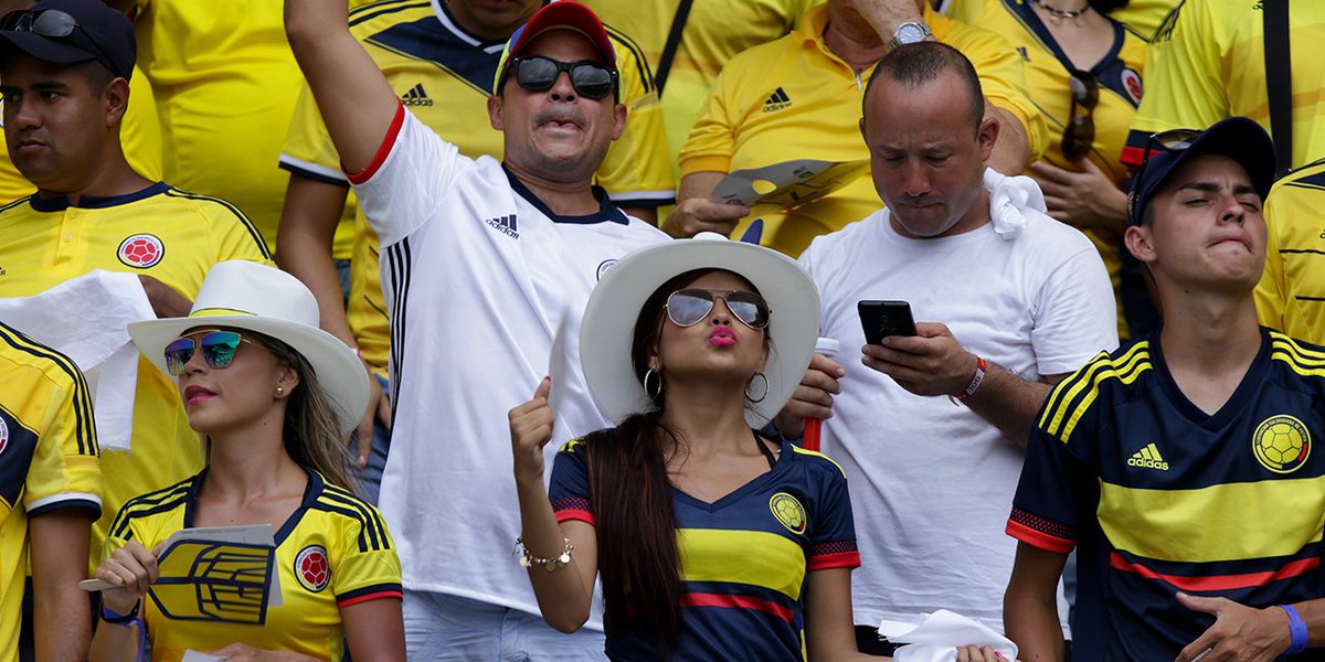 NoticiasCaracol's tweet photo. #NoticiasCaracol Hinchas de la Selección agotaron la boletería ofrecida para el compromiso frente a Chile https://t.co/38RnmoWrBS https://t.co/C1cs0nvBw2